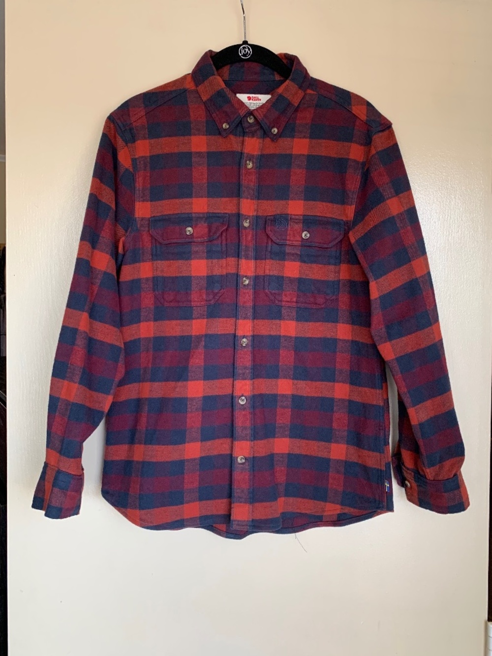 FjallRaven Skog Flannel Button Down Red Navy Plaid Shirt Men's Slim Fit S